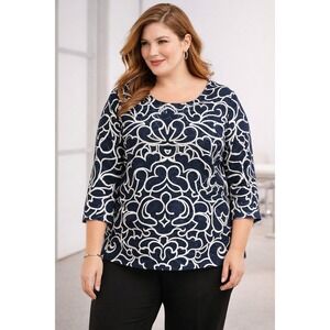 JM Collection Woman 2X Navy White Embroidered Scroll Top 3/4 Slee